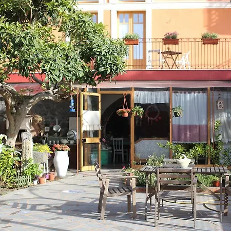 Couette-café Polifemo Etna