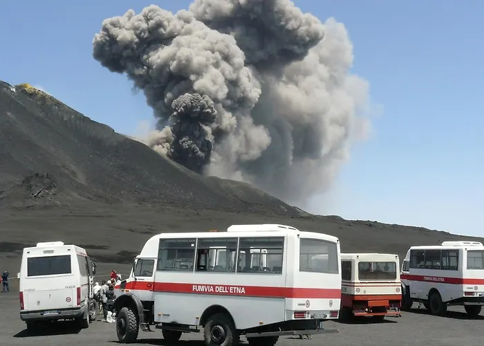 Polifemo Etna Alojamento de Acomodação e Pequeno-almoço 3*