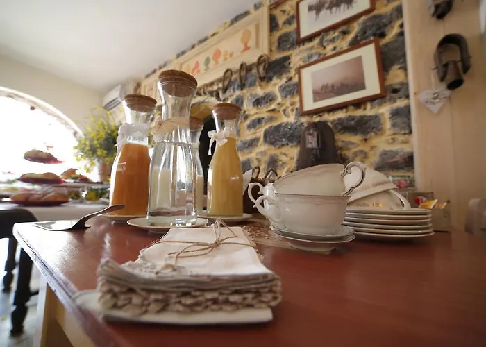 Polifemo Etna Alojamento de Acomodação e Pequeno-almoço 3*